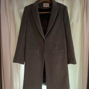 Tailored Coat. Wool cashmere.